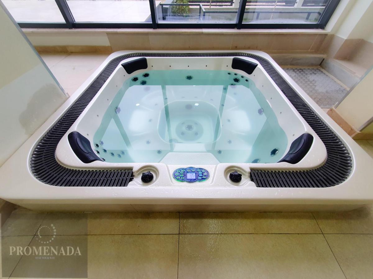 Melisea Aparthotel Pool & Spa Mamaia Nord นาโวดาริ ภายนอก รูปภาพ