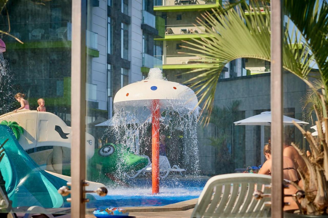 Melisea Aparthotel Pool & Spa Mamaia Nord นาโวดาริ ภายนอก รูปภาพ